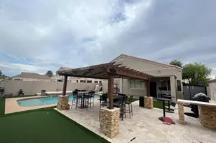 650 W Kent Pl, Chandler, AZ 85225 - Photo 3