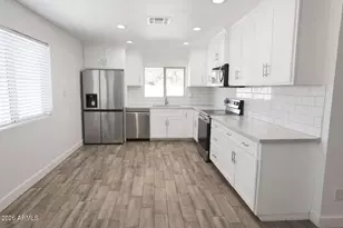 2528 W Sweetwater Ave, Phoenix, AZ 85029 - Photo 9