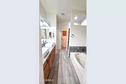 17646 N 6th Avenue, Phoenix, AZ 85023 - Photo 15