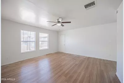 925 W Peoria Avenue #29, Phoenix, AZ 85029 - Photo 5