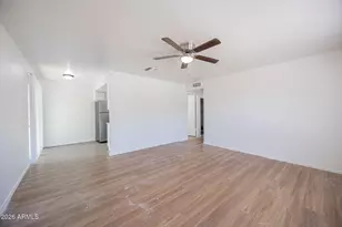 925 W Peoria Ave, Phoenix, AZ 85029 - Photo 3