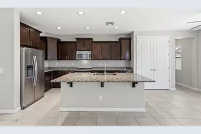 19582 W Grant Street, Buckeye, AZ 85326 - Photo 11
