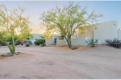 25249 N Ranch Gate Road, Scottsdale, AZ 85255 - Photo 5