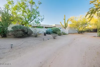 25249 N Ranch Gate Road, Scottsdale, AZ 85255 - Photo 3