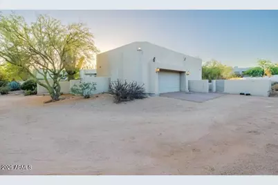 25249 N Ranch Gate Road, Scottsdale, AZ 85255 - Photo 1