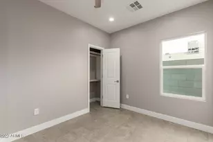 2336 E Harvard St, Phoenix, AZ 85006 - Photo 13