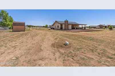 8200 Stardust Trail, Flagstaff, AZ 86004 - Photo 21