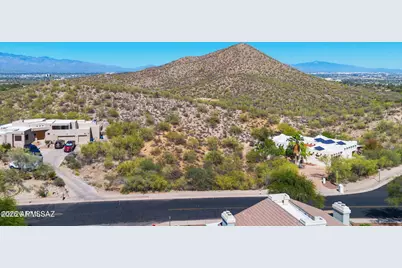 917 S Bill Martin Drive #00026, Tucson, AZ 85745 - Photo 9