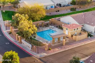 10823 N 70th Ave, Peoria, AZ 85345 - Photo 19