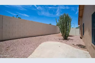 17810 N Phoenician Drive, Surprise, AZ 85374 - Photo 31