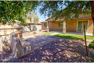 193 W Leatherwood Avenue, San Tan Valley, AZ 85140 - Photo 23