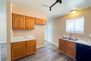 145 E Celaya St, Florence, AZ 85132 - Photo 9