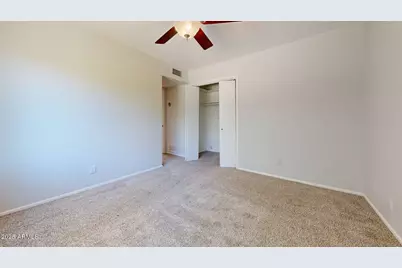 2534 S Grandview Avenue, Tempe, AZ 85282 - Photo 17