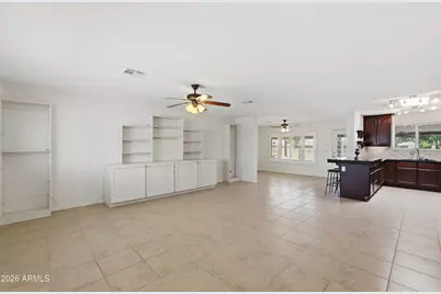 10747 W Hope Drive, Sun City, AZ 85351 - Photo 3
