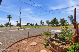 10747 W Hope Dr, Sun City, AZ 85351 - Photo 27