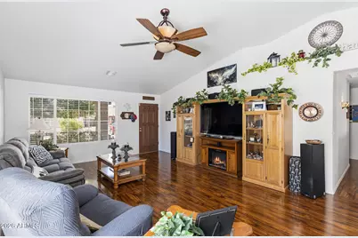 1034 W 13th Avenue, Apache Junction, AZ 85120 - Photo 5