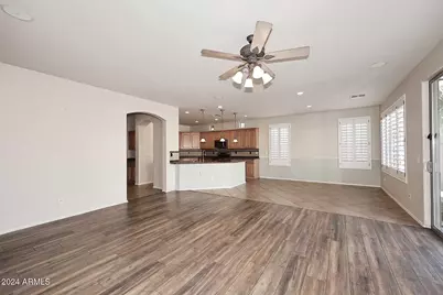 3018 W Gran Paradiso Drive, Phoenix, AZ 85086 - Photo 9