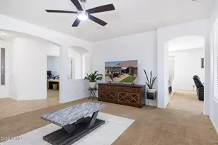 1633 E Palo Verde Dr, Casa Grande, AZ 85122 - Photo 9