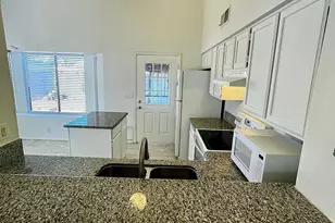 20828 N 21st Ave, Phoenix, AZ 85027 - Photo 9