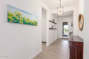 837 E Monte Wy, Phoenix, AZ 85042 - Photo 7