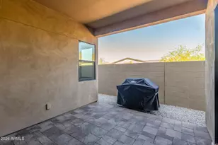 837 E Monte Wy, Phoenix, AZ 85042 - Photo 35