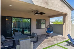 837 E Monte Wy, Phoenix, AZ 85042 - Photo 37