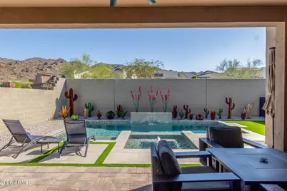 837 E Monte Way, Phoenix, AZ 85042 - Photo 35