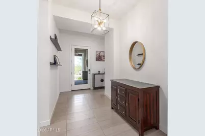 837 E Monte Way, Phoenix, AZ 85042 - Photo 5