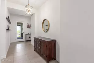 837 E Monte Wy, Phoenix, AZ 85042 - Photo 5
