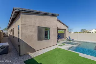 837 E Monte Wy, Phoenix, AZ 85042 - Photo 39