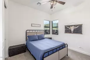 837 E Monte Wy, Phoenix, AZ 85042 - Photo 27