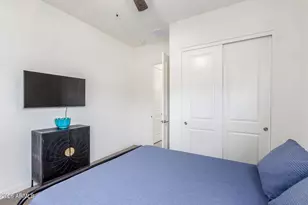 837 E Monte Wy, Phoenix, AZ 85042 - Photo 29