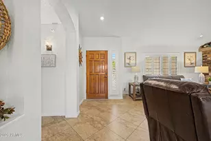 9117 W Tonto Ln, Peoria, AZ 85382 - Photo 5