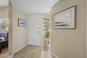 10429 W Hutton Dr, Sun City, AZ 85351 - Photo 7