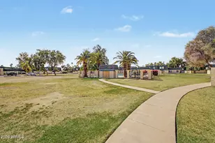 8037 N 32nd Dr, Phoenix, AZ 85051 - Photo 25