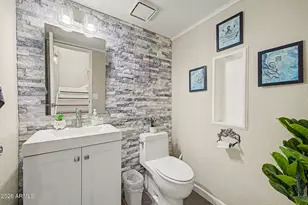 8037 N 32nd Dr, Phoenix, AZ 85051 - Photo 15