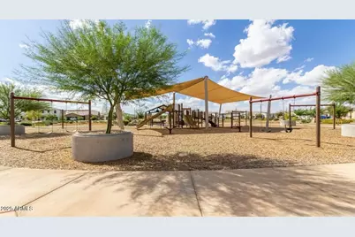 14817 W Gray Fox Trail, Surprise, AZ 85387 - Photo 11