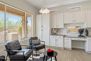 10531 E Bahia Dr, Scottsdale, AZ 85255 - Photo 9