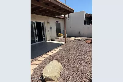 3243 N 38th Street #3, Phoenix, AZ 85018 - Photo 5