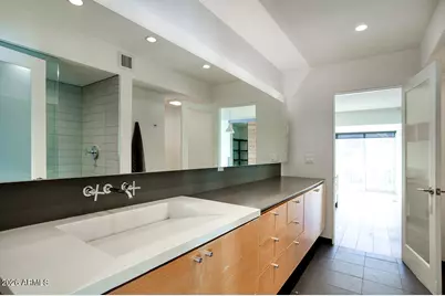 3261 E Camelback Road, Phoenix, AZ 85018 - Photo 23