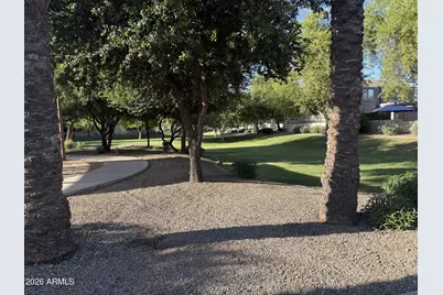 7264 W Cactus Wren Drive, Glendale, AZ 85303 - Photo 9