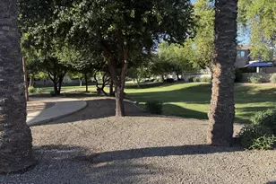7264 W Cactus Wren Dr, Glendale, AZ 85303 - Photo 9