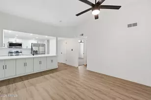 2515 N 52nd St, Phoenix, AZ 85008 - Photo 11
