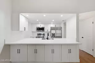 2515 N 52nd St, Phoenix, AZ 85008 - Photo 9