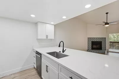 2515 N 52nd Street #208, Phoenix, AZ 85008 - Photo 7