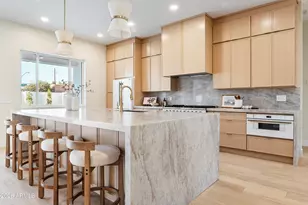 5540 E Dahlia Dr, Scottsdale, AZ 85254 - Photo 11