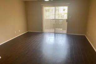 1880 E Morten Ave, Phoenix, AZ 85020 - Photo 3