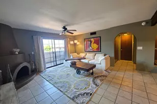 7557 N Dreamy Draw Dr, Phoenix, AZ 85020 - Photo 11
