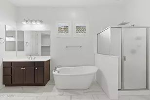 1083 E Holland Park Dr, Gilbert, AZ 85297 - Photo 17
