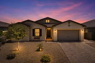 1083 E Holland Park Dr, Gilbert, AZ 85297 - Photo 1